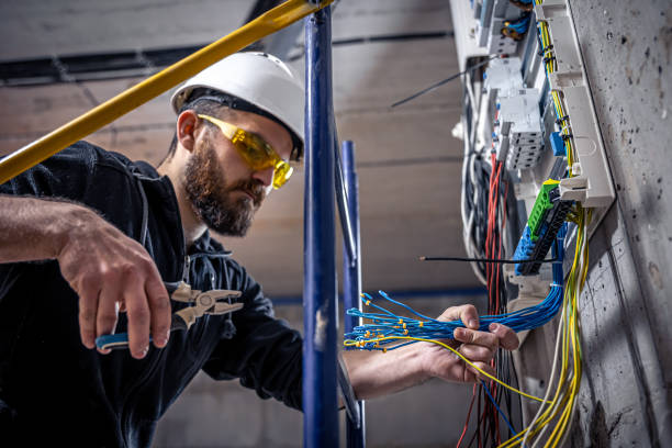  Overland Park, KS Electrician Pros